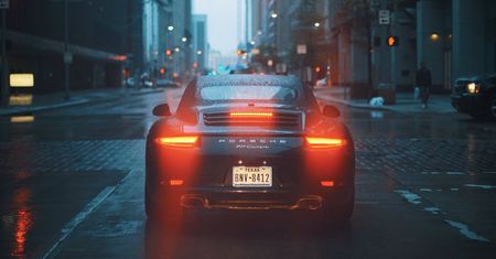 Porsche stawia na cyfrowe usługi. W ich wdrożeniu pomaga polska firma Grape Up