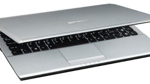 Asus U36 - kolejny konkurent MacBooka Air? 1