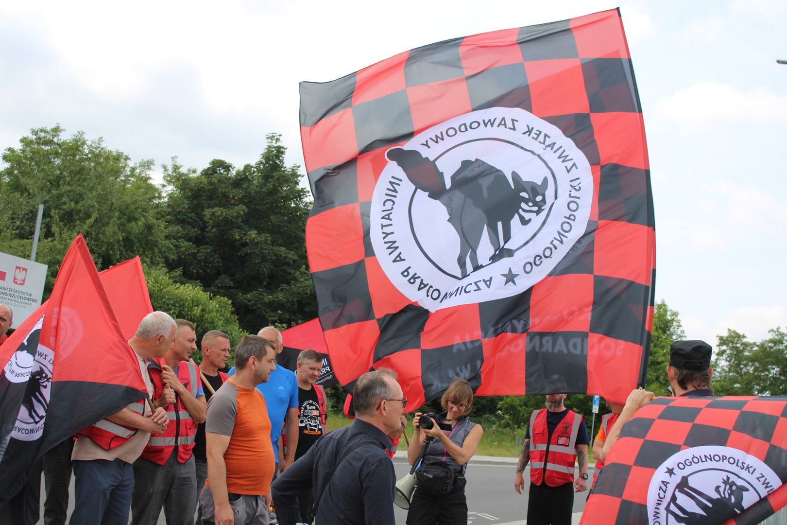 Protest pracowników Jeremiasa w Gnieźnie. Rozpoczął się trzeci tydzień strajku