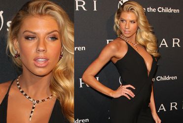 "Hamburgerowa dziewczyna" wykorzystuje swoje 5 minut