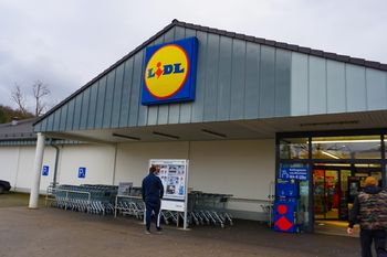 Polak poszedł do Lidla w Niemczech. Od razu chwycił za telefon