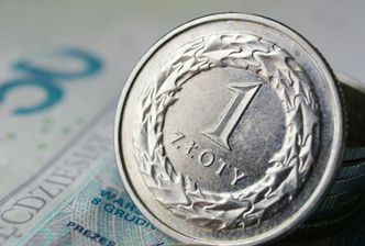 Co się dzieje z kursem euro i dolara? Wykresy mówią wszystko
