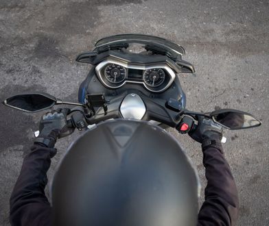 Jak działa ADAS w motocyklu? Systemy wspomagania kierowcy w codziennej jeździe