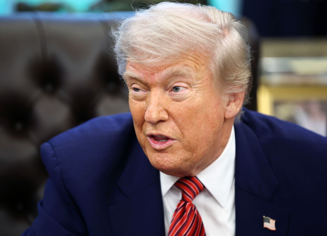 Trump calls Putin's Ukraine aggression 'madness' and warns of downfall
