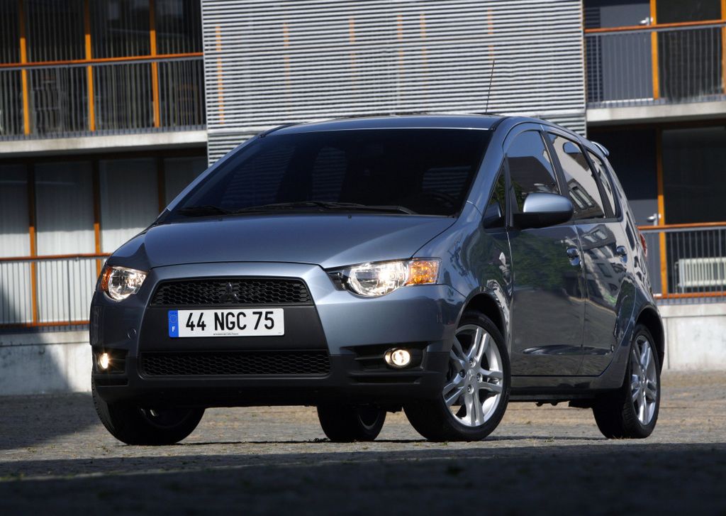 Mitsubishi Colt 3
