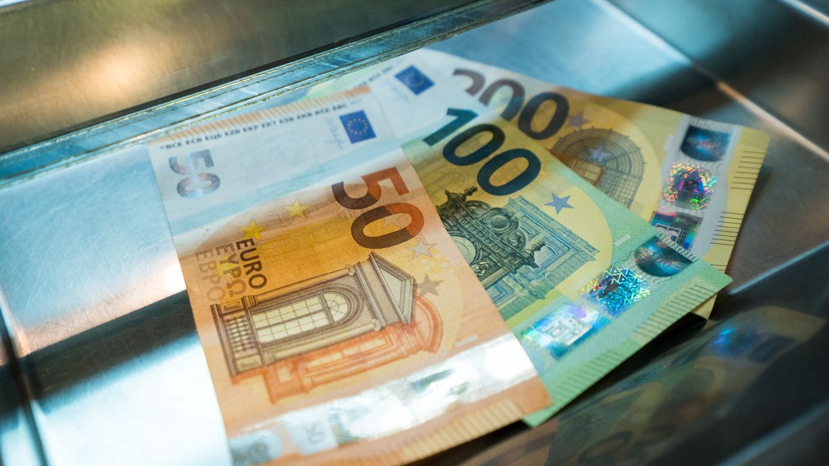 euro pieniądze waluta waluty gotówka