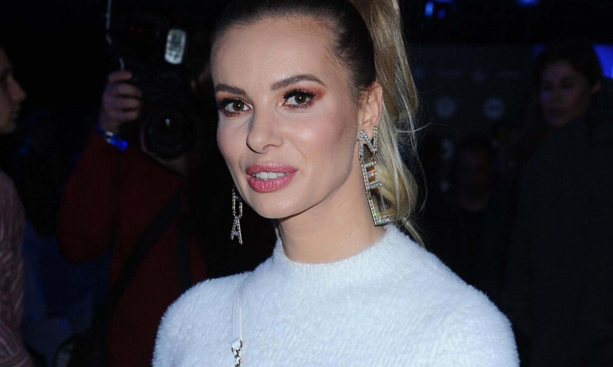 Izabela Janachowska radzi parom młodym w związku z koronawirusem