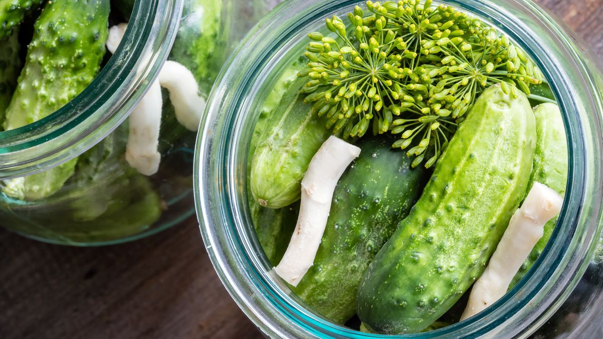 Ogórki małosolne są mniej intensywne niż kiszone