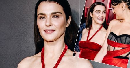 Rachel Weisz musiała uważać na dekolt. Tak 53-letnia gwiazda pokazała się na czerwonym dywanie