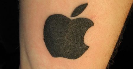 Szef Apple'a Steve Jobs zatrzymany na lotnisku?