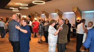 Malbork: Emeryci świętowali Dzień Seniora. Spotkali się na wieczorku tanecznym