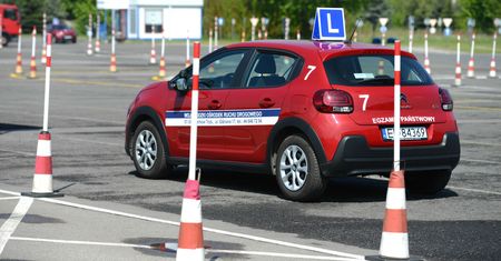 Mieli przez to oblać. Wykryto błędy w egzaminie na prawo jazdy