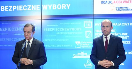 Podwyżki dla posłów i senatorów. Borys Budka: będę rekomendował senatorom odrzucenie tej ustawy