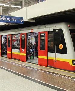 Metro Warszawskie. Duże utrudnienia. Zamknięta jedna stacja