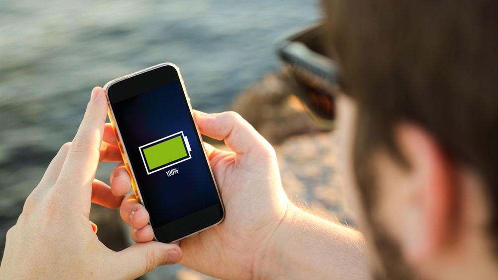 Telefony z wytrzymałą baterią. Zapomnij o ładowarce 1