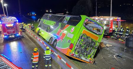 Tragiczny wypadek Flixbusa. Nie żyje 19-latka