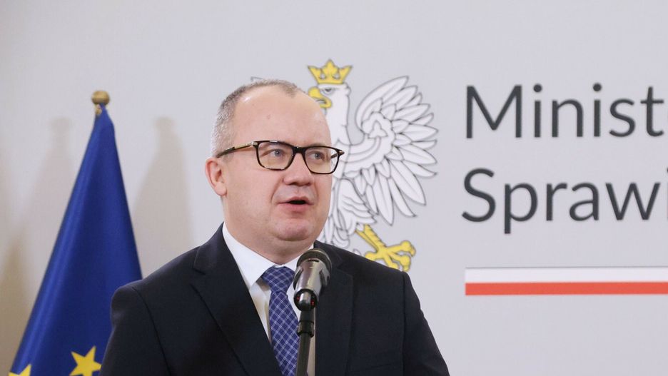 Ustawa Kamilka - powo?anie cz?onk�w zespo?u ds. analiz zdarze?Fot. Wojciech Olkusnik/East News, Warszawa, 25.04.2024. Ministerstwo Sprawiedliwosci. Uroczystosc powolania czlonkow Zespolu do spraw analizy zdarzen, na skutek ktorych maloletni poniosl smierc lub doznal ciezkiego uszczerbku na zdrowiu. Tzw. ustawa Kamilka.
N/z: minister sprawiedliwosci Adam BodnarWojciech Olkusnik