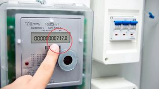 Widzisz to na liczniku? Szybko dzwoń do elektrowni