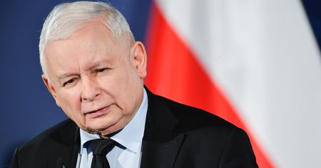 Kaczyński: mieszkanie jest towarem, ale jest też prawem człowieka