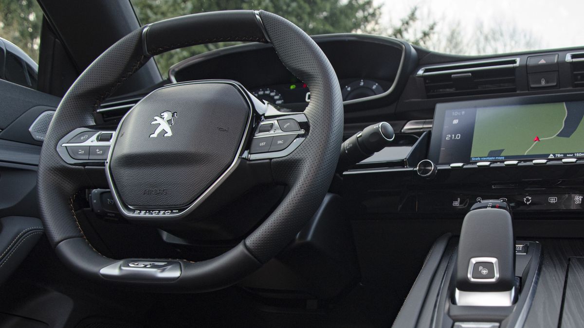 Kierownica Peugeota 508 z pewnością jest wyjątkowa