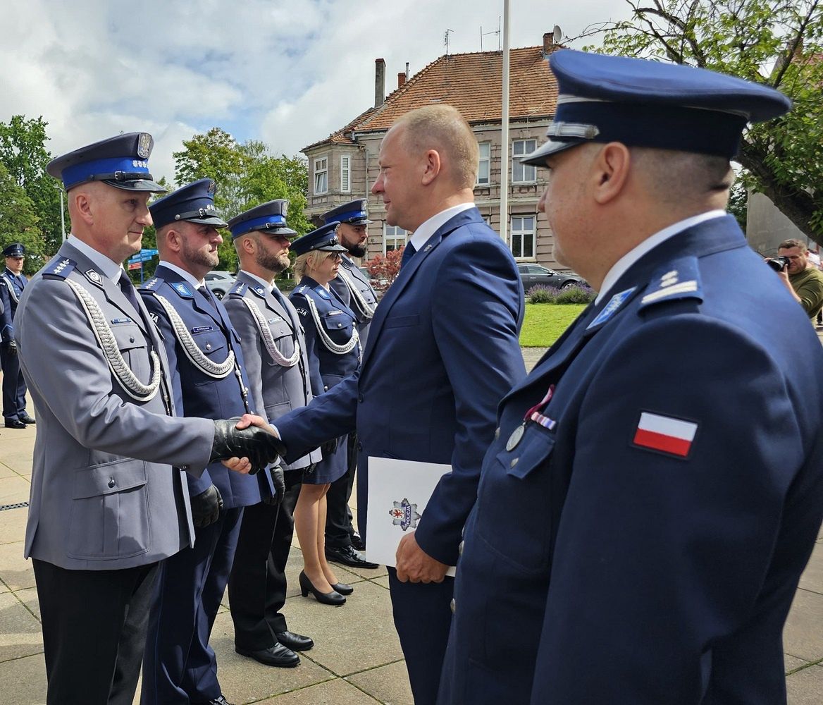 obchody święta policji