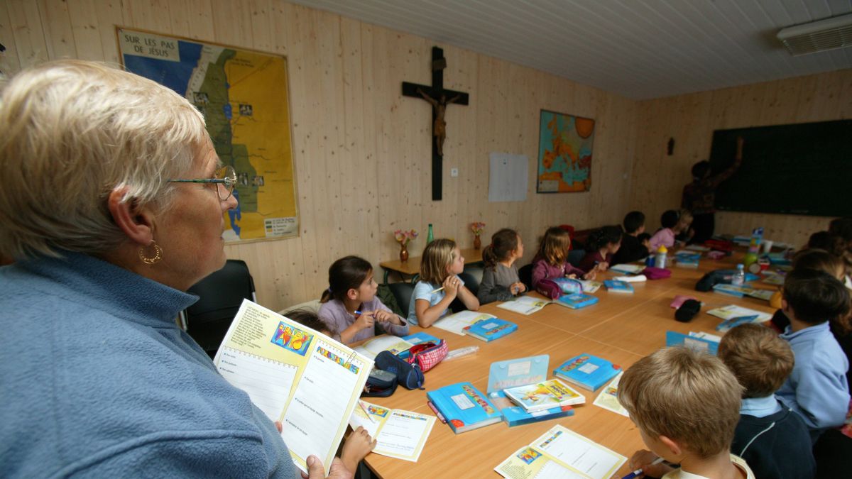 W polskich szkołach brakuje katechetów