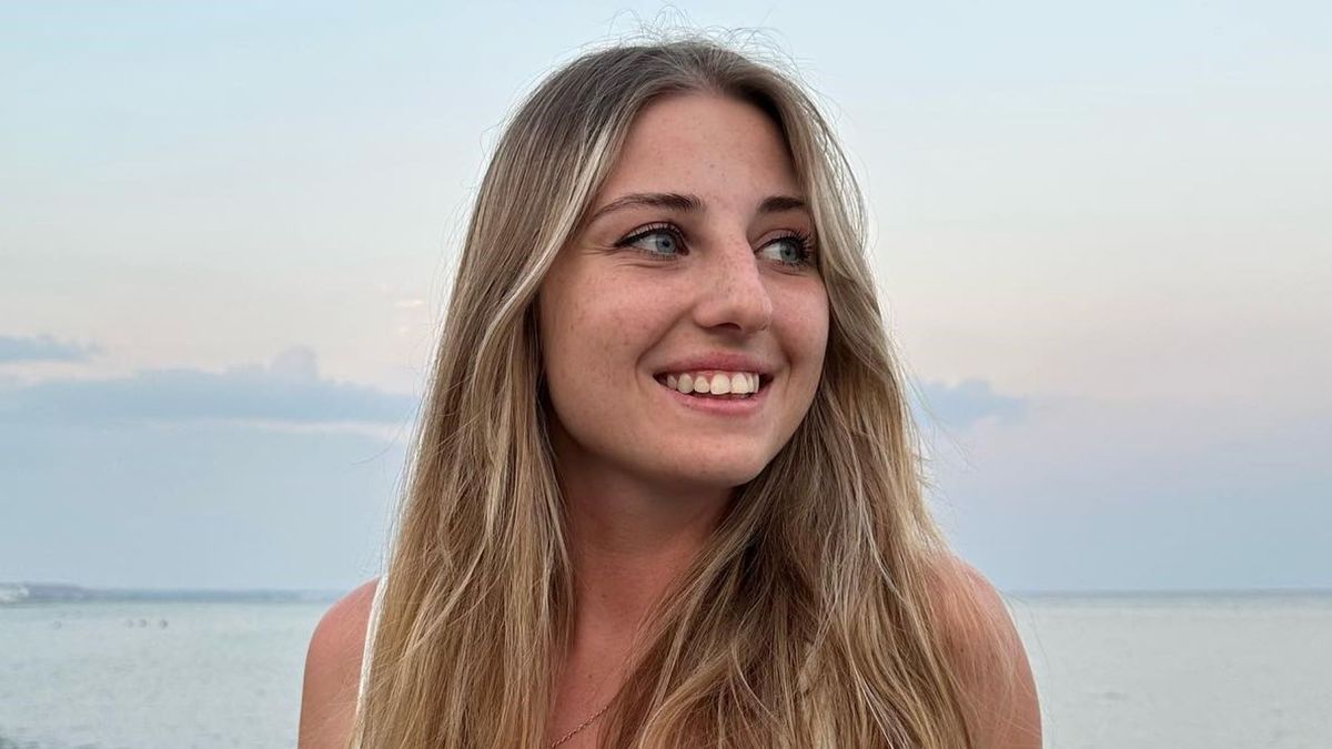 Kelnerka opowiada, jak reaguje na niemiłych klientów