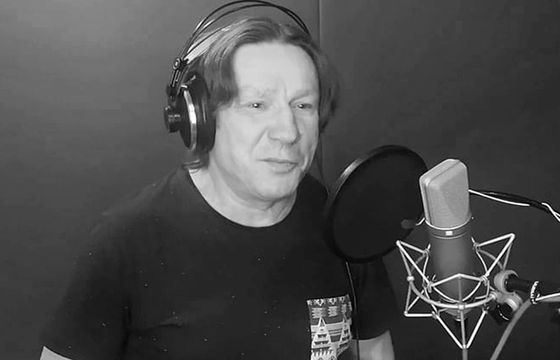 Zmarł aktor Marcin Kudełka. Był głosem Johnny’ego Bravo