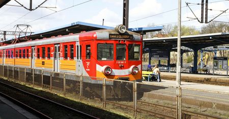 Chce tylko symbolicznego zwrotu. Kolejowe spółki przerzucają się winą