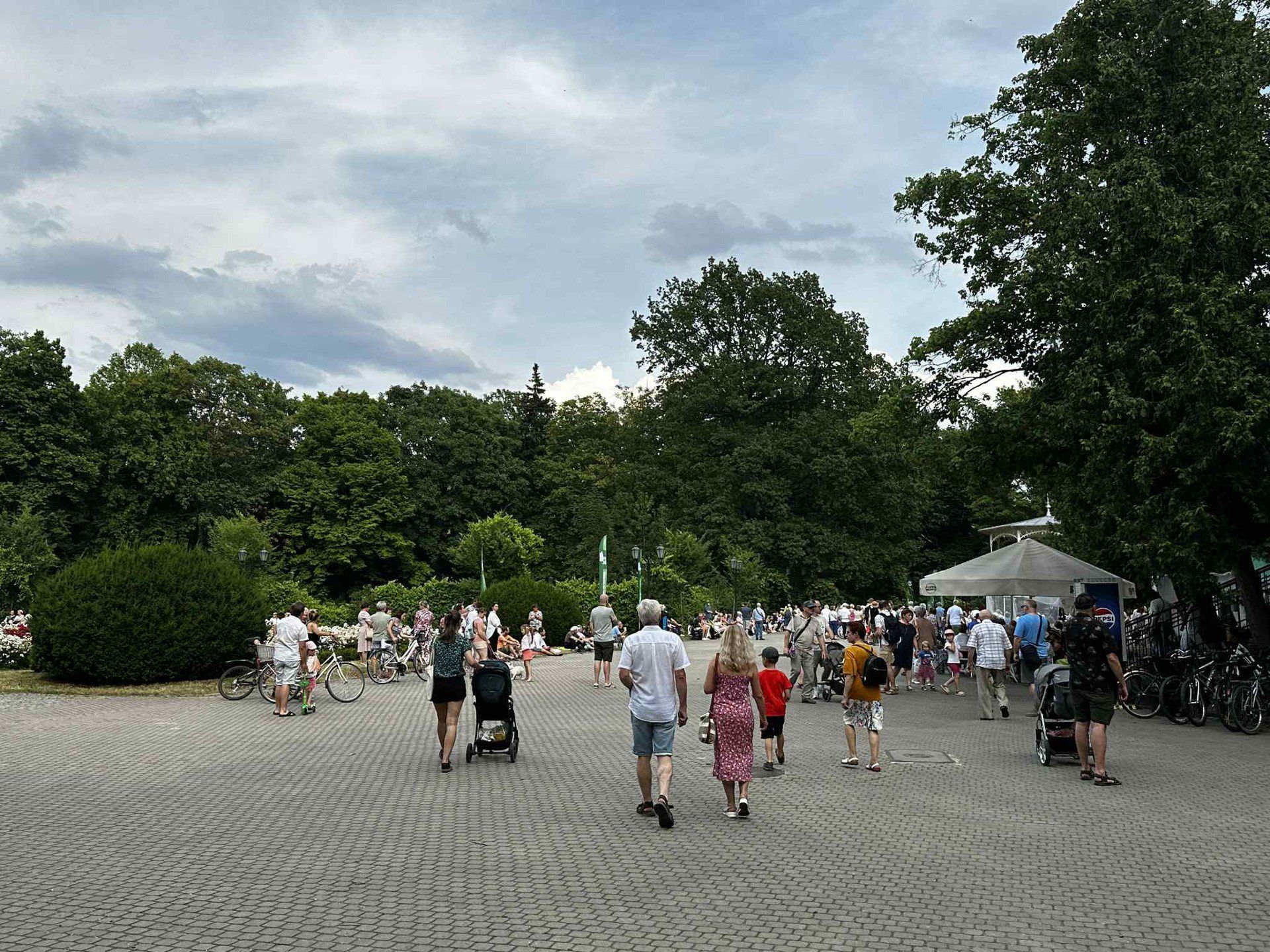 park zrodliska altanka