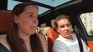 Lil Masti fantazjuje o nowym "Lambo" lub "Ferrarce". Co na to jej rezolutny mąż? "Jak nas ludzie będą oglądać, TO SOBIE KUPIMY"