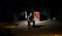 Twórca Outriders chce uprawiać dziennikarstwo na scenie. "Czas Reakcji"