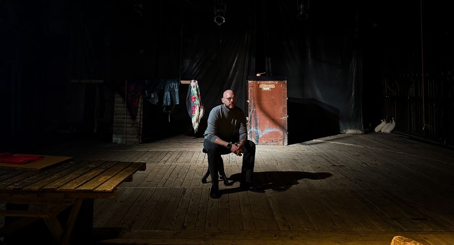 Twórca Outriders chce uprawiać dziennikarstwo na scenie. "Czas Reakcji"