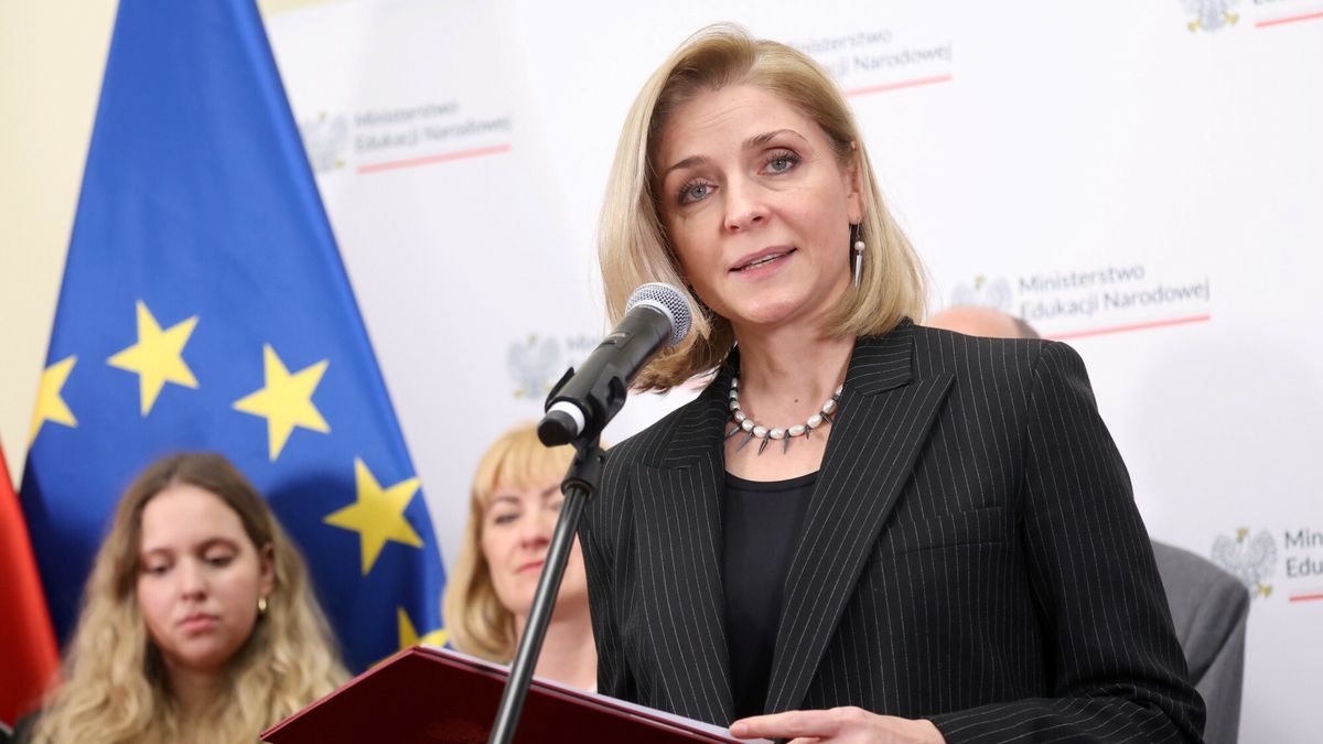 Powo?anie zespo?u ds. edukacji klimatycznej
Fot. Pawel Wodzynski/East News, Warszawa, 10.02.2025. MEN. Briefing prasowy wiceminister Joanny Muchy (n/z) o powolaniu zespolu ds. edukacji klimatycznej.
Pawel Wodzynski