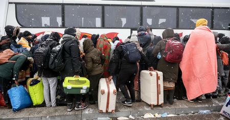 Wojna w Ukrainie. Uciekło już milion uchodźców. "Najszybszy exodus w tym stuleciu"