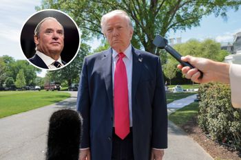 Tajemnicze odejście od Donalda Trumpa. Zwolnienie w marynarce USA