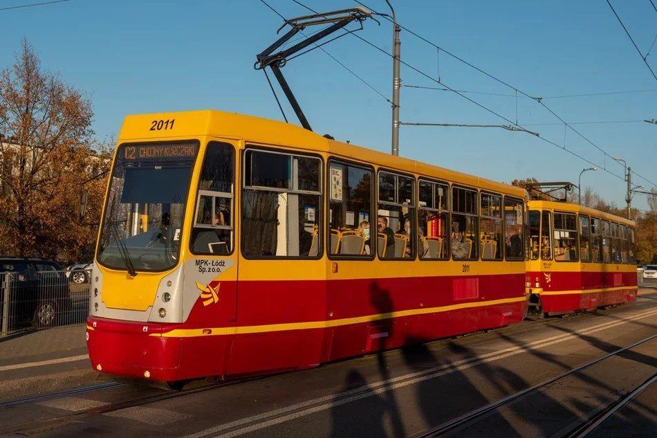 Łódź: Na trasę wyruszą specjalne linie MPK dowożące na cmentarze