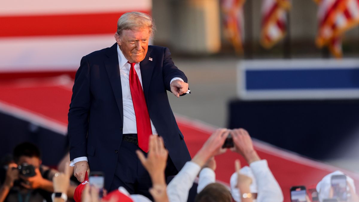 US President Donald Trump departs after speaking at the Iowa State Fairgrounds in Des Moines, Iowa, US, on Thursday, July 3, 2025. Trump intends to lay out his plans to celebrate the nation's 250th anniversary, in addition to emphasizing his bid to codify tax, immigration and welfare reforms in Congress. Photographer: Scott Morgan/Bloomberg via Getty Images