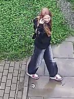 Policja próbuje ustalić ich tożsamość.