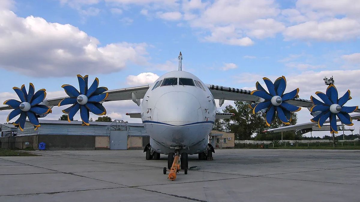 Samolot transportowy An-70