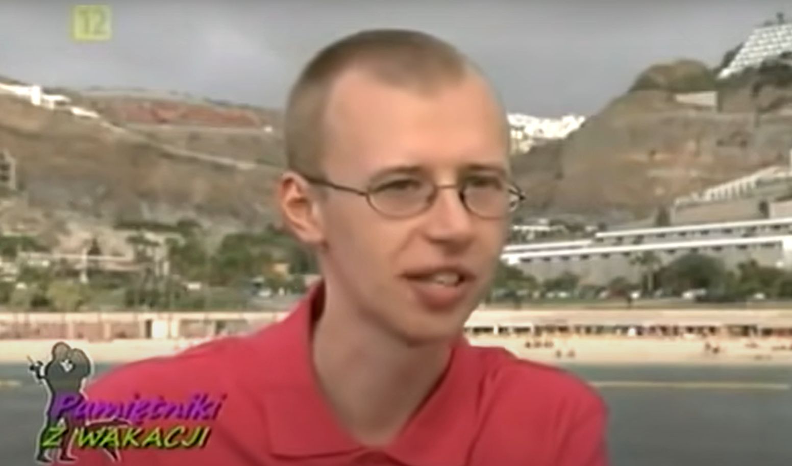 Piotr Wańko zagrał w serialu "Pamiętniki z wakacji" Henia