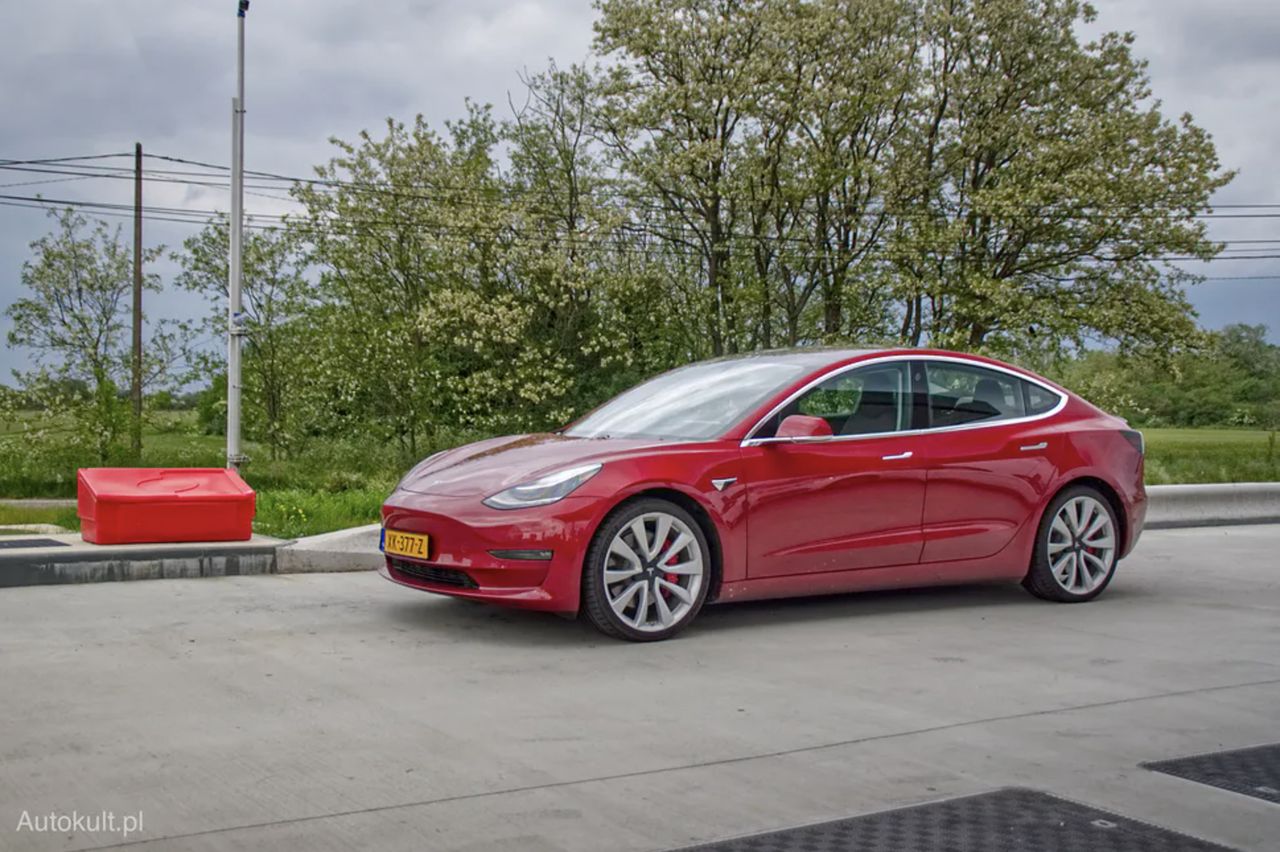 Model 3 and Model Y Drive Tesla to One Million European Sales