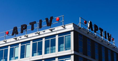 Zatrudniali na potęgę, teraz zwalniają. Takich danych nie było od 10 lat