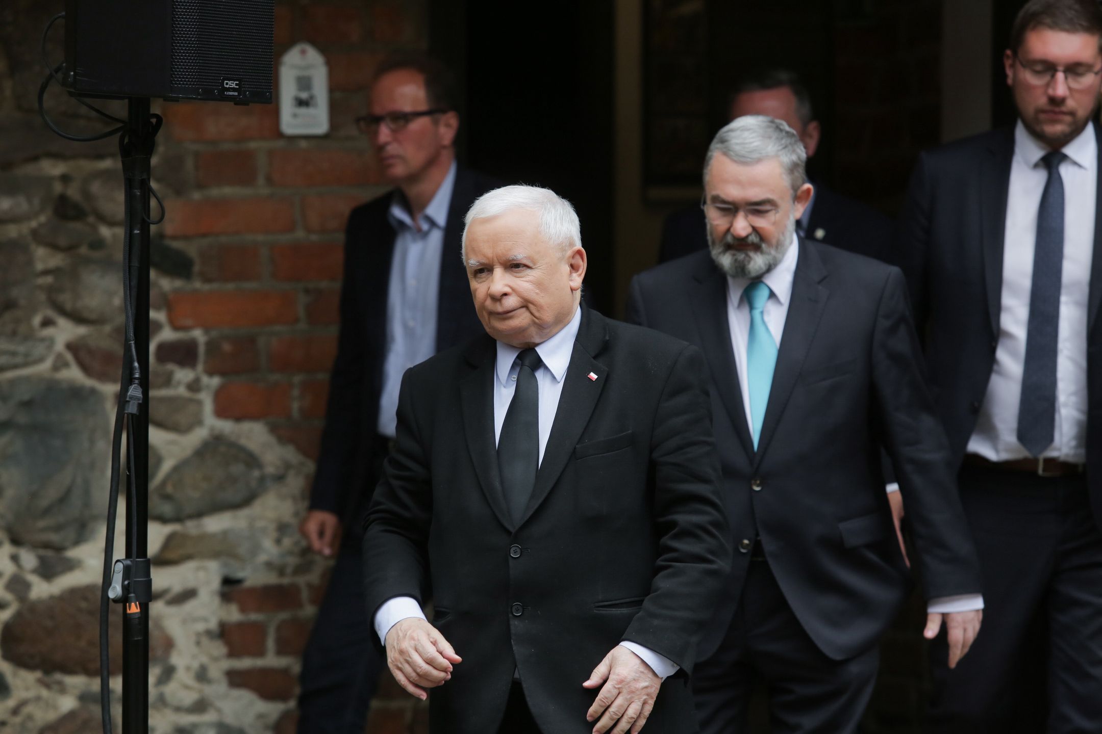 Jaros�aw Kaczy�ski, Karol Karski
Tomasz Waszczuk
do Parlamentu Europejskiego, do PE, eurokampania, europarlamentarna, europarlamentarzysta, europose�, kampania, kandydat do PE, konferencja prasowa, Nidzica, PiS, polityk, polityka, pose� do PE, starania, walka o reelekcj�, wizyta, wyborcza, zamek