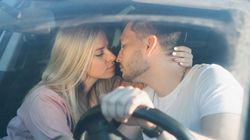 Pocałunek może zadziałać jak "naturalna szczepionka". Ale może też zaszkodzić zdrowiu 