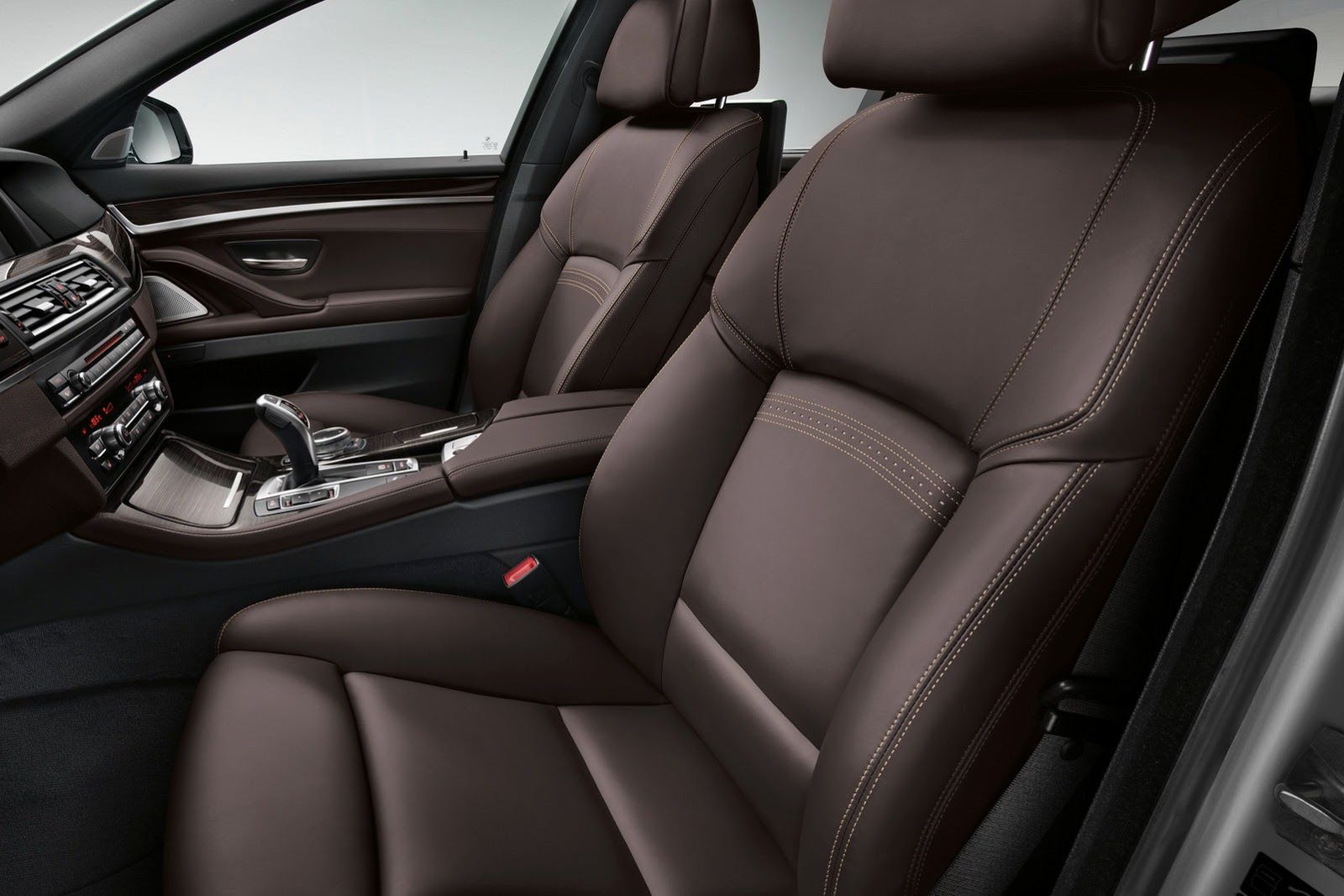 2014 BMW Serii 5 Sedan, Touring, Gran Turismo [galeria] 46
