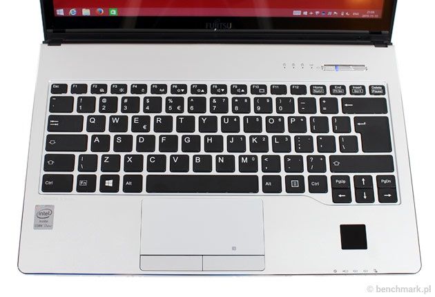Fujitsu Lifebook S935 palm secure