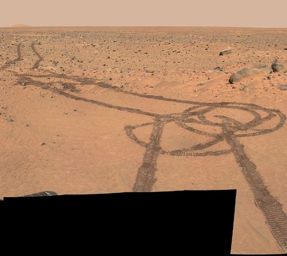 Bez komentarza: gigantyczny penis na Marsie