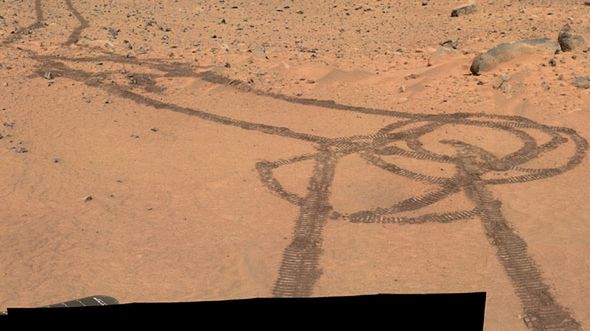 Bez komentarza: gigantyczny penis na Marsie 1