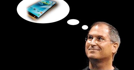 Samsung szykuje smartfona z wyświetlaczem nawiniętym na jego boki. Steve Jobs byłby zachwycony?